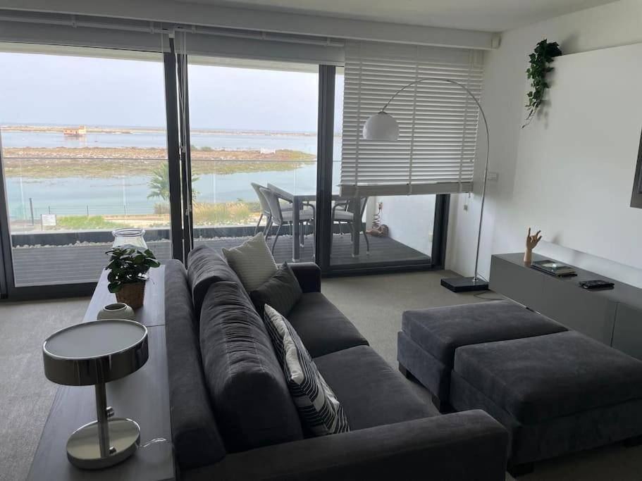 Fuzeta Stylish 1 Bedroom Apartment - Amazing Views Exterior foto